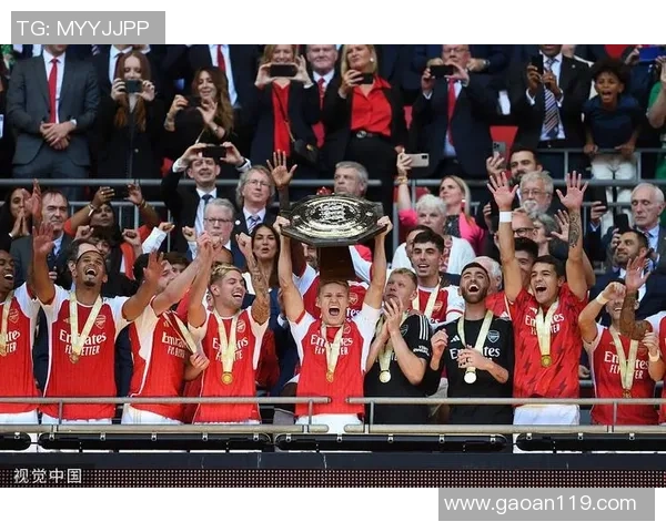 阿森纳与曼城联赛杯决赛精彩对决谁将捧起冠军奖杯